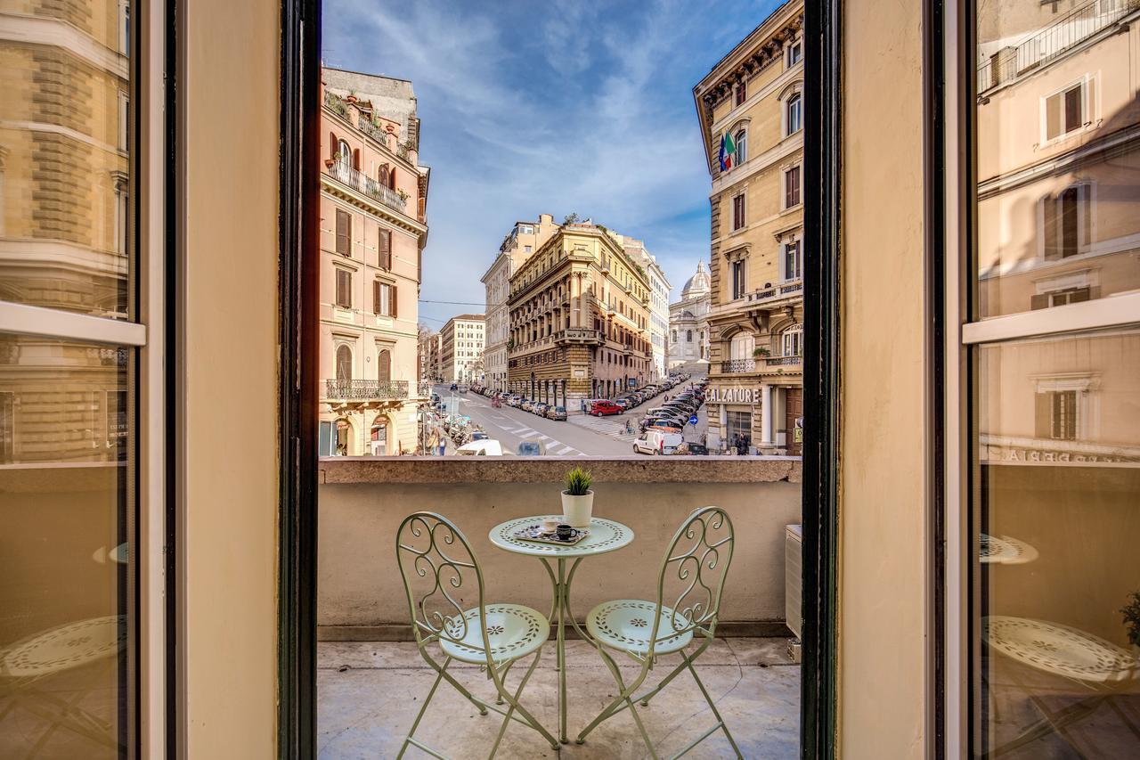 Cavour Colloseum Suite Roma Esterno foto